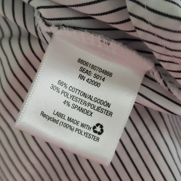 NWOT Attention Button Up Shirt - Picture 4 of 4